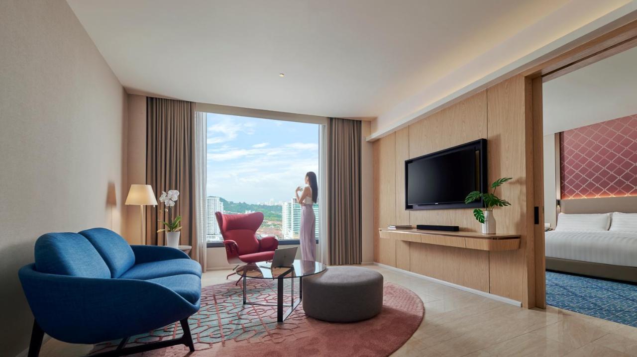 Amari Spice Penang Hotel Bayan Lepas Exterior photo A suite at the hotel